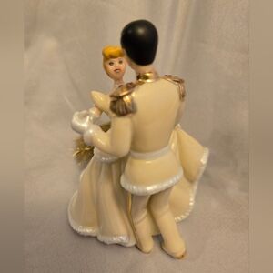 Vintage Cinderella And Prince Charming‎ Porcelain Ornament